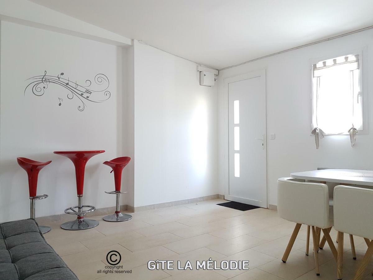 Gite La Melodie Longueville  Bagian luar foto
