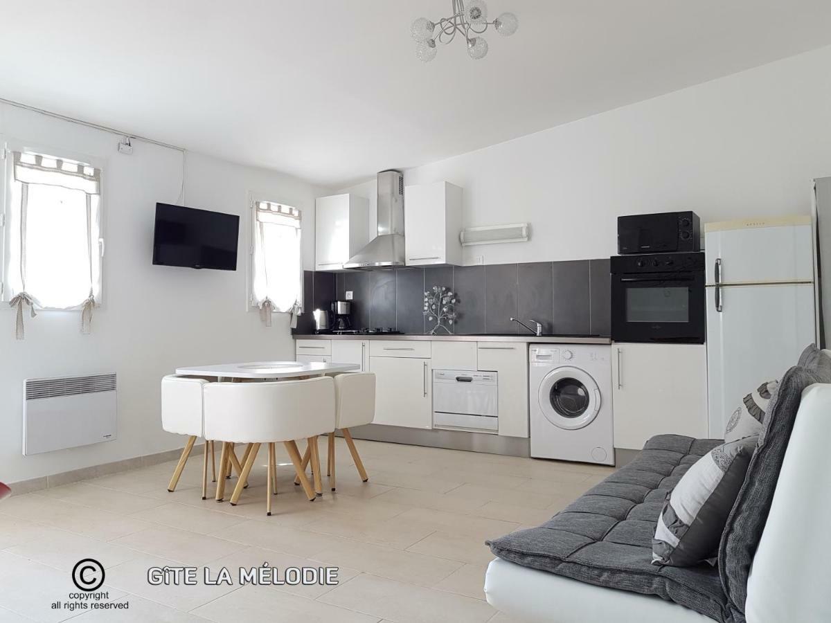 Gite La Melodie Longueville  Bagian luar foto