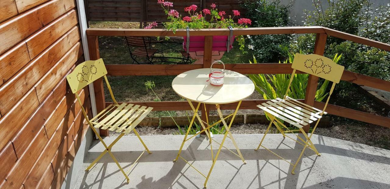 Gite La Melodie Longueville  Bagian luar foto